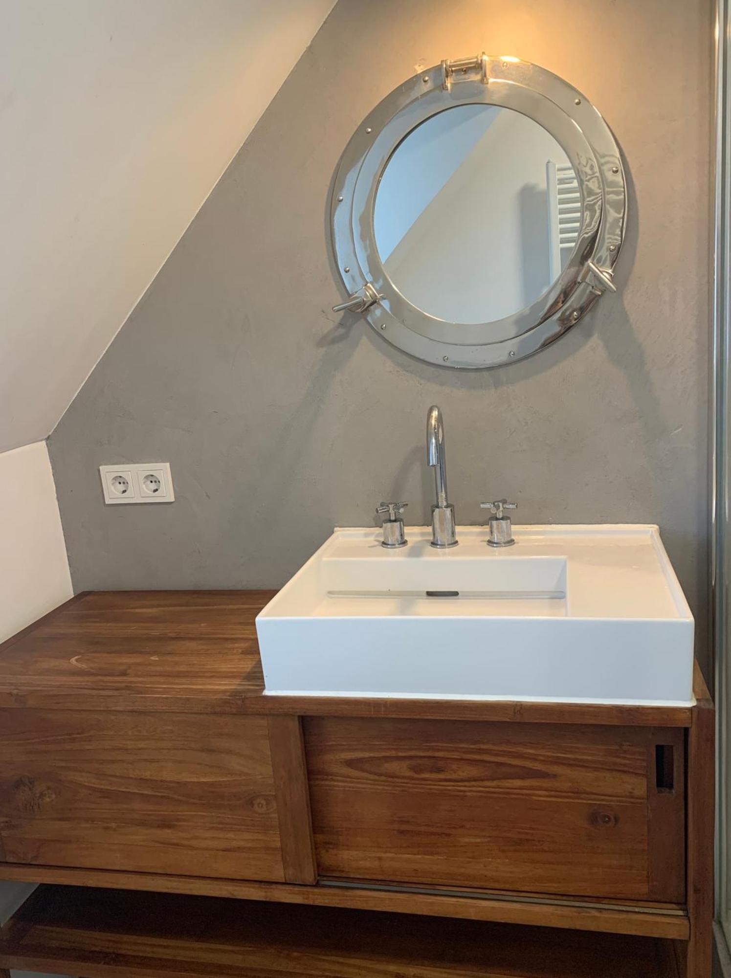Apartamento Schoene Dachgeschoss-maisonette