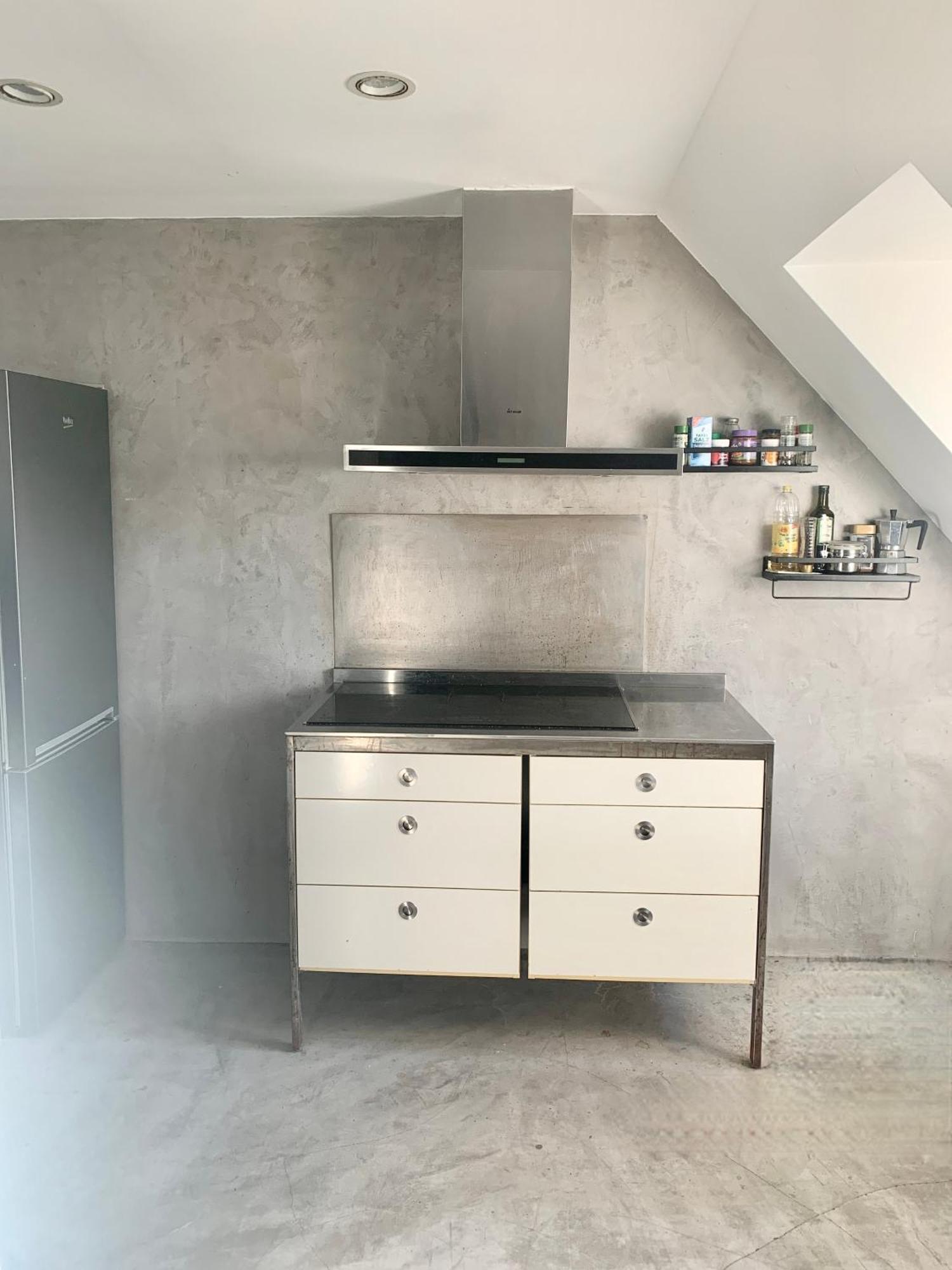 Schoene Dachgeschoss-maisonette Apartamento *